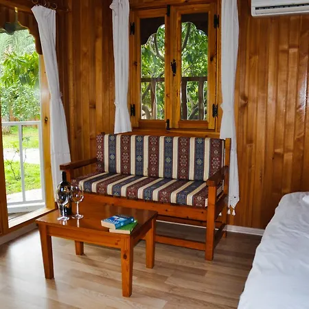 Hotel Arcadia *